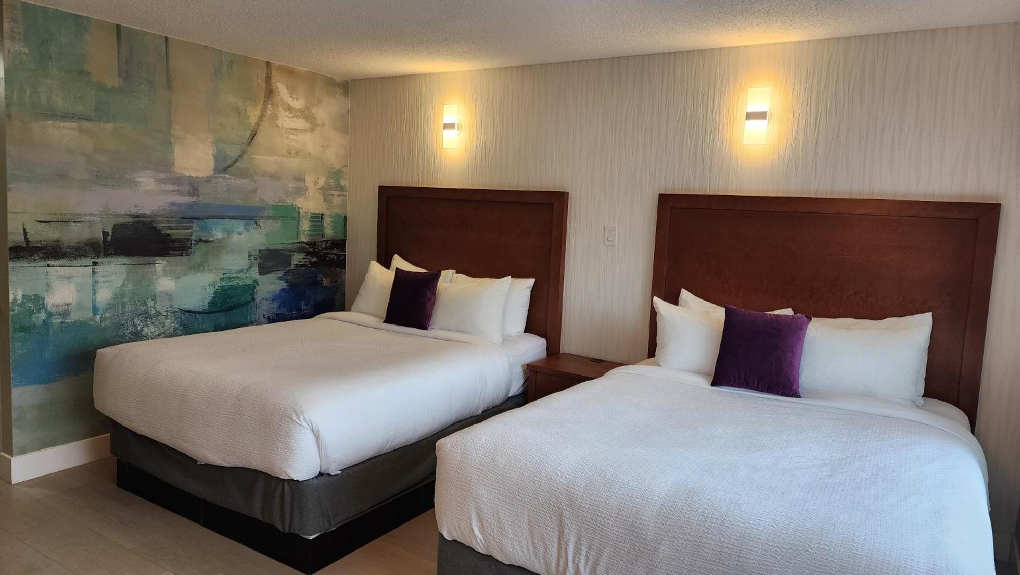 Coast Metro Vancouver Hotel Burnaby Extérieur photo